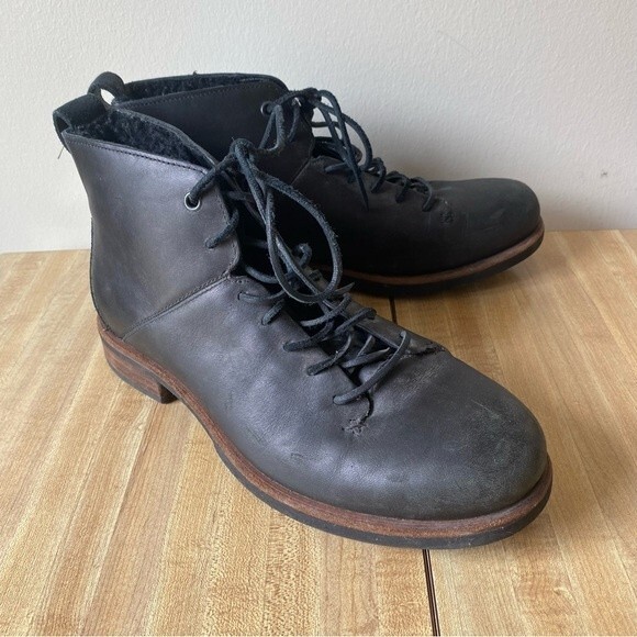 UGG Shoes Ugg Keaton Casual Boot Mens Black Leather Lace Up